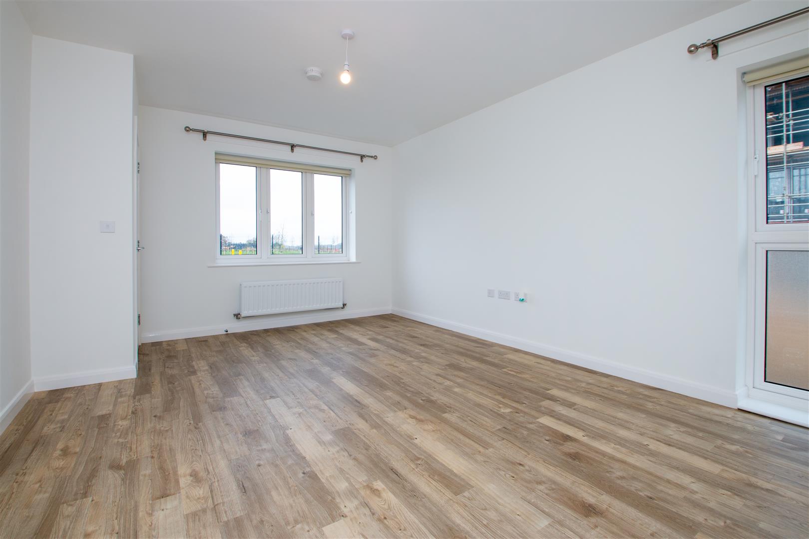 5 bed property in Simmental Way, Milton Keynes